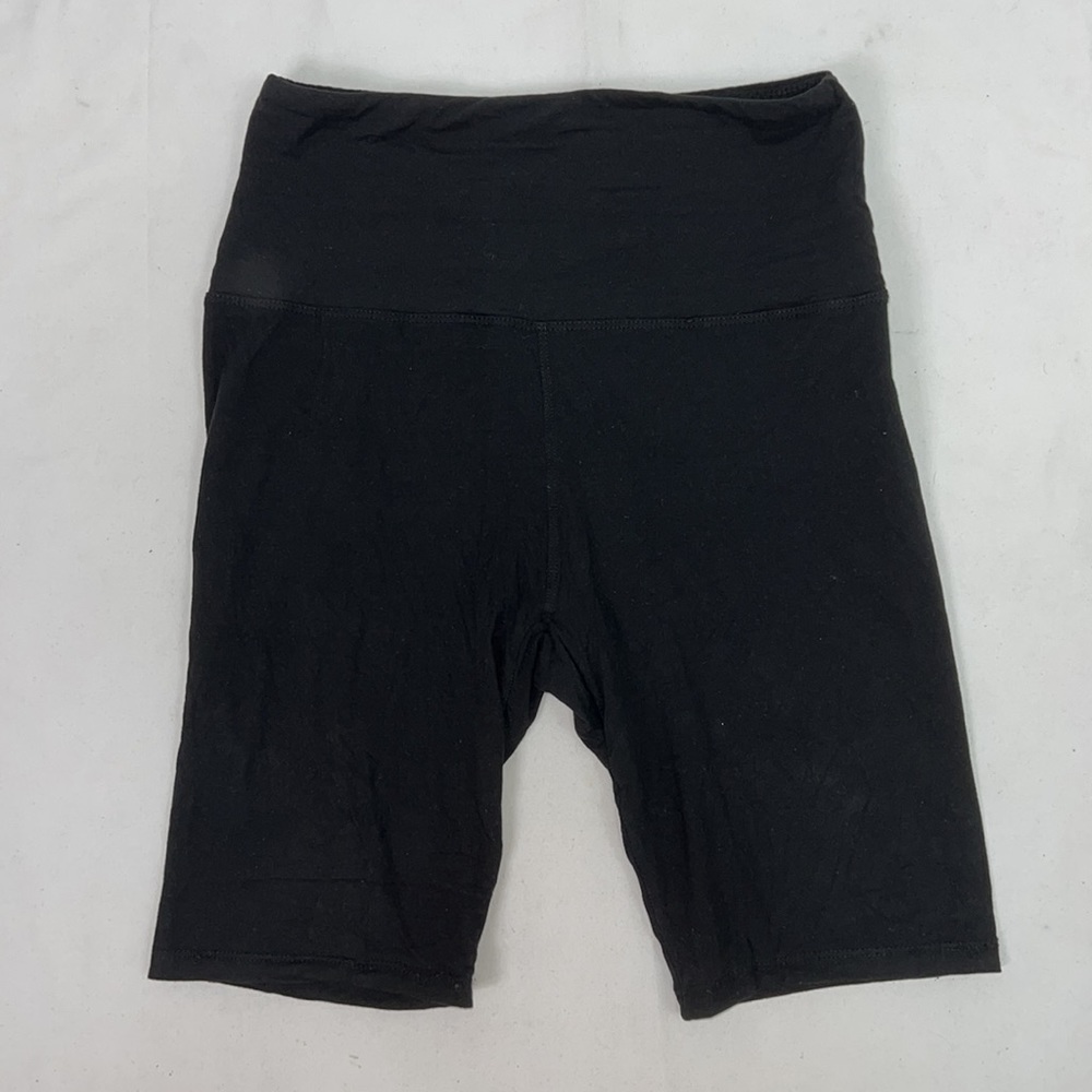2047 women’s luzette workout shorts